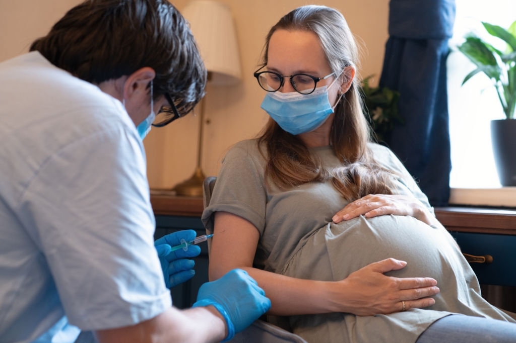COVID Vaccination Safe For Pregnant Women