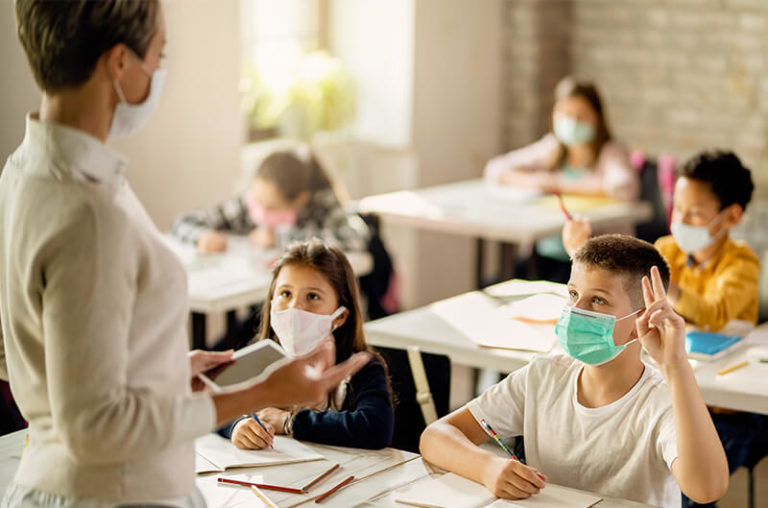 School Mask, Vaccine Mandates Supported In US: AP-NORC Poll