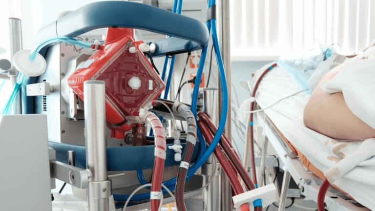 What-Is-ECMO-This-Improved-Life-Support-Is-Shocking-Doctors-Now-1-1