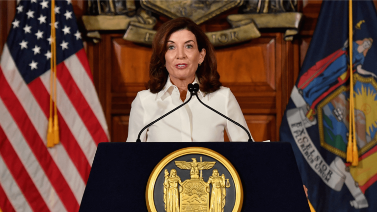 Kathy-Hochul-Urges-Its-Citizens-To-Be-More-Vigilant-As-The-New-Variant-1