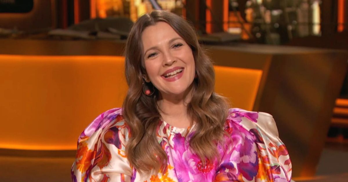 Drew Barrymore Net Worth 2022, Early Life, Career, Personal Life