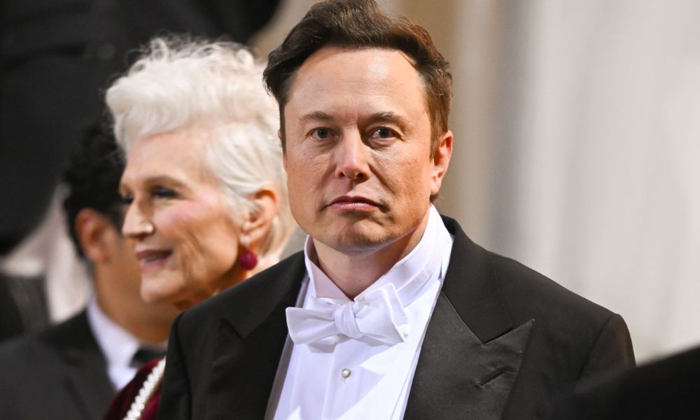  Elon Musk Speak With An Accent Net Worth, Age, Instagram