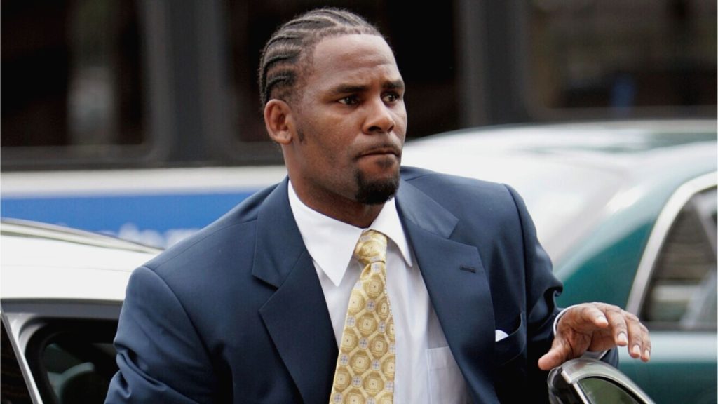 R. Kelly Is Engaged To Joycelyn Savage