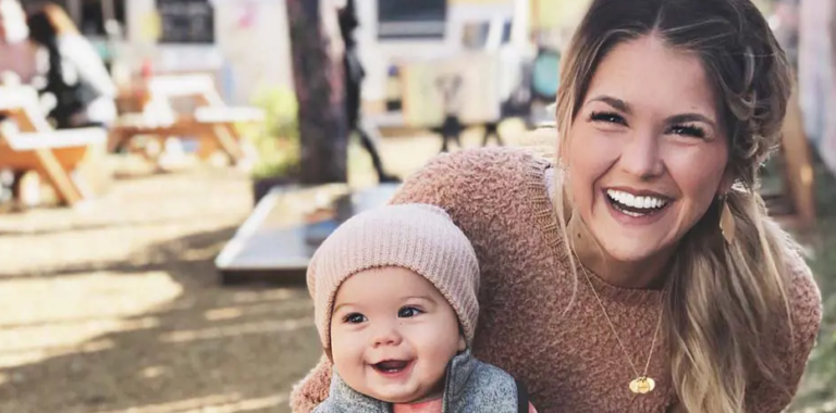 Amber Massey And Nanny Dana Schutz