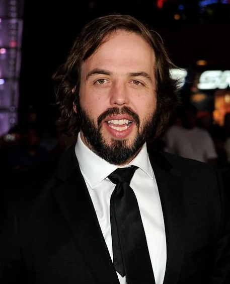 Angus Sampson