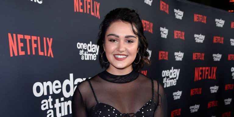 Who is Ariela Barer (aka Gert Yorkes in Marvel's 'Runaways')?