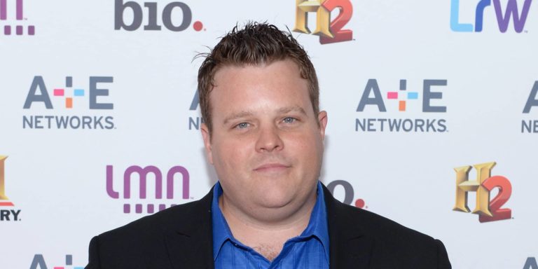 age, net worth, family.  Is Adam Bartley married?