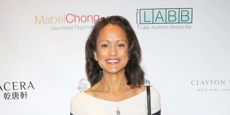 Anne-Marie Johnson Bio – Husband, Net Worth, Family, Age