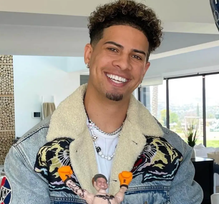 Austin McBroom
