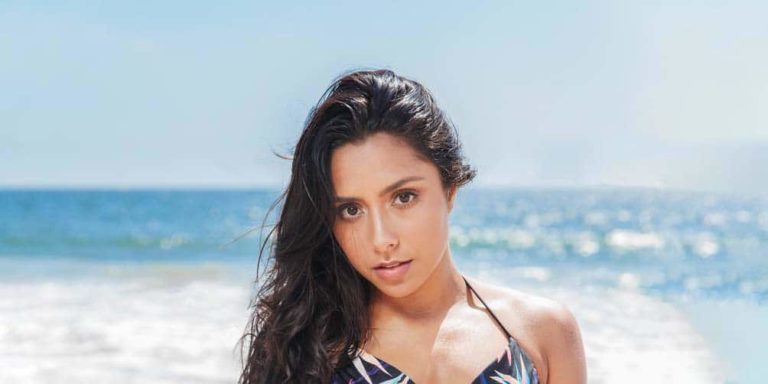 Age, height, boyfriend, net worth