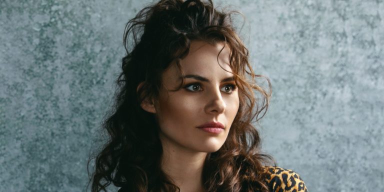 Age, height, husband, net worth, family