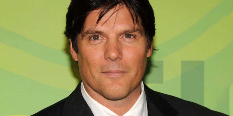 Who is Paul Johansson?  Wife, net worth, children, biography