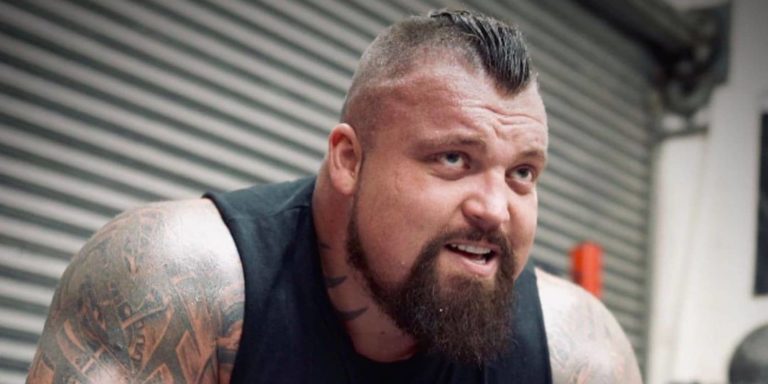 Woman, net worth, height, weight