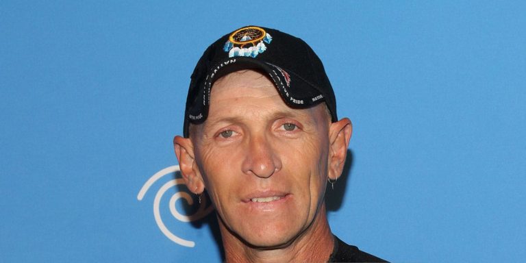 Age, net worth, wife, family