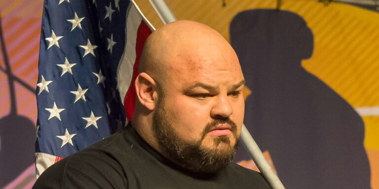 How rich is strongman Brian Shaw?  Net worth, wife, weight